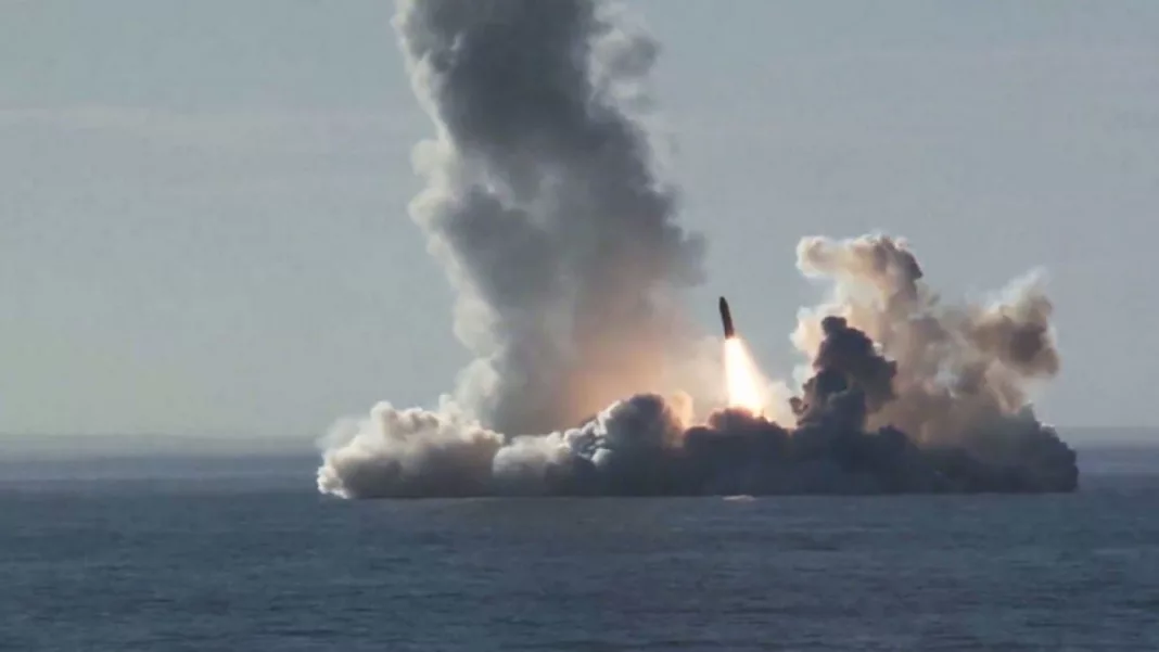 Rusia a lovit cu rachete supersonice antinavă o ţintă de antrenament din Marea Japoniei