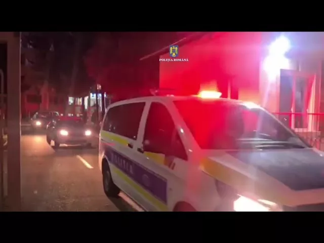 (VIDEO) Percheziții la artiști într-un dosar de înșelăciune. Prejudiciu de peste 500.000 de lei