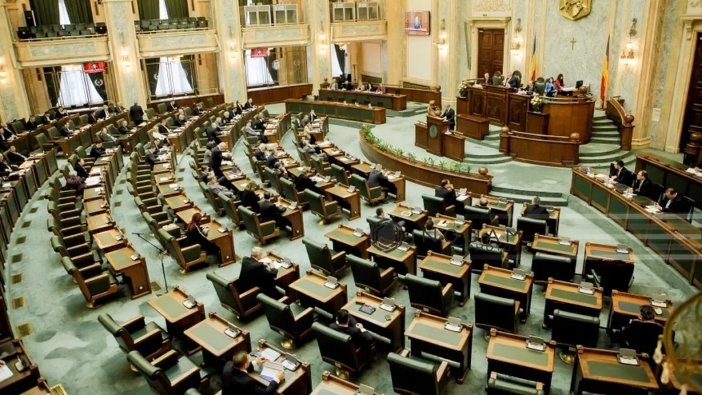 Senatorii Rodica Boancă şi Claudiu Mureşan au demisionat din partidele lor