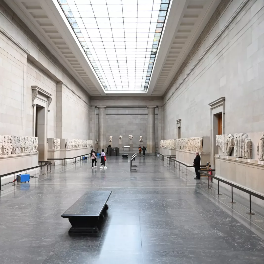 Marea Britanie nu vrea să dea înapoi Greciei statuile luate de la Parthenon