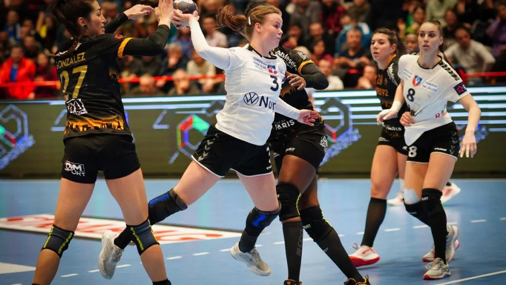 SCM Vâlcea are prima şansă la calificarea în semifinalele EHF