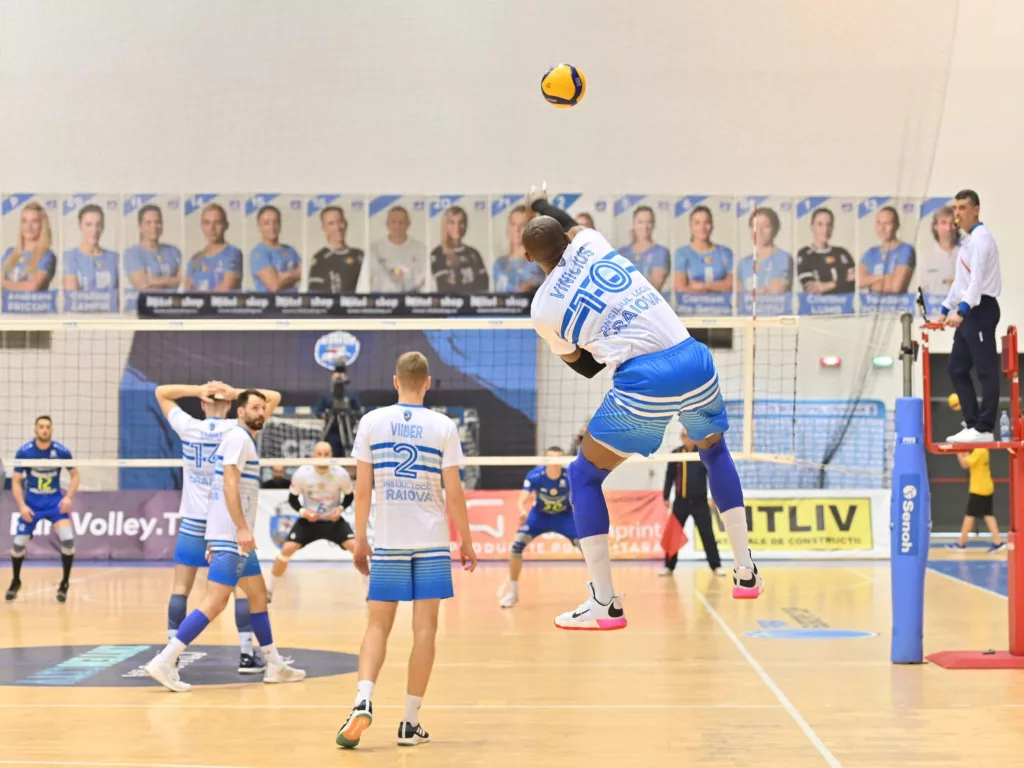 Volei (m) / SCMU Craiova intră în play-off de pe locul patru! Victorie în ultima etapă cu Știința București