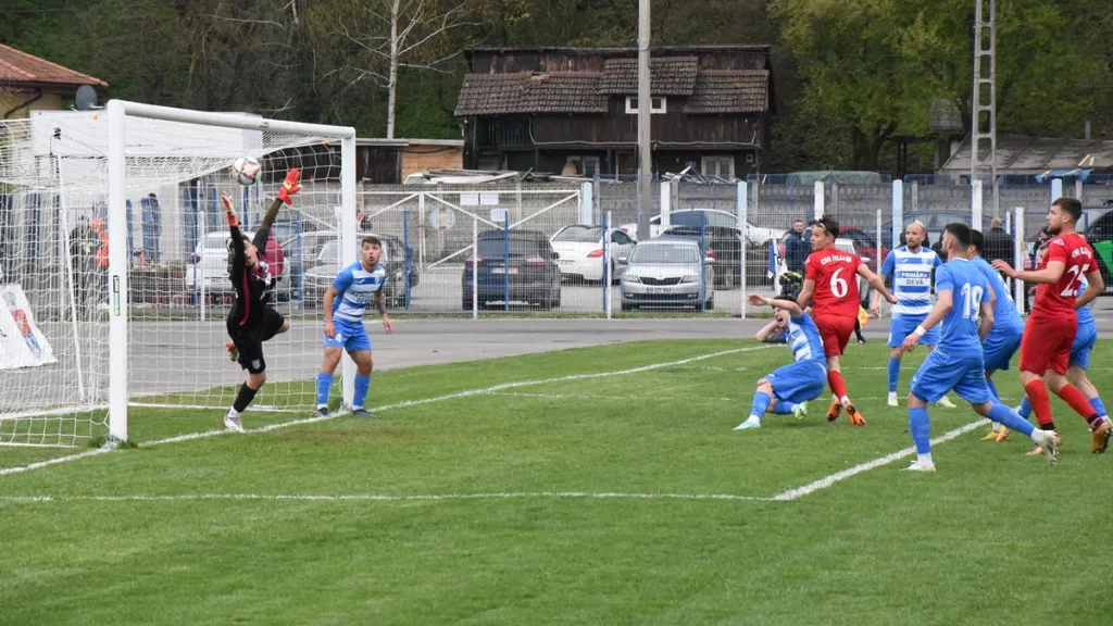 CSM Deva – ACSO Filiaşi 3-3. Luptă dârză, puncte împărţite