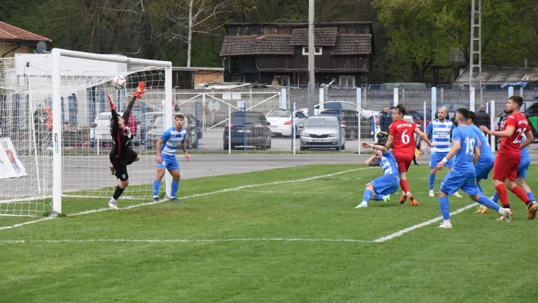 CSM Deva – ACSO Filiaşi 3-3. Luptă dârză, puncte împărţite
