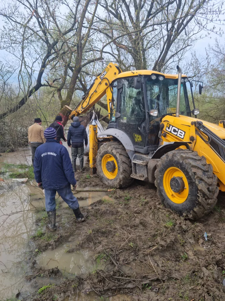 ABA Jiu intervine pe râurile din Dolj
