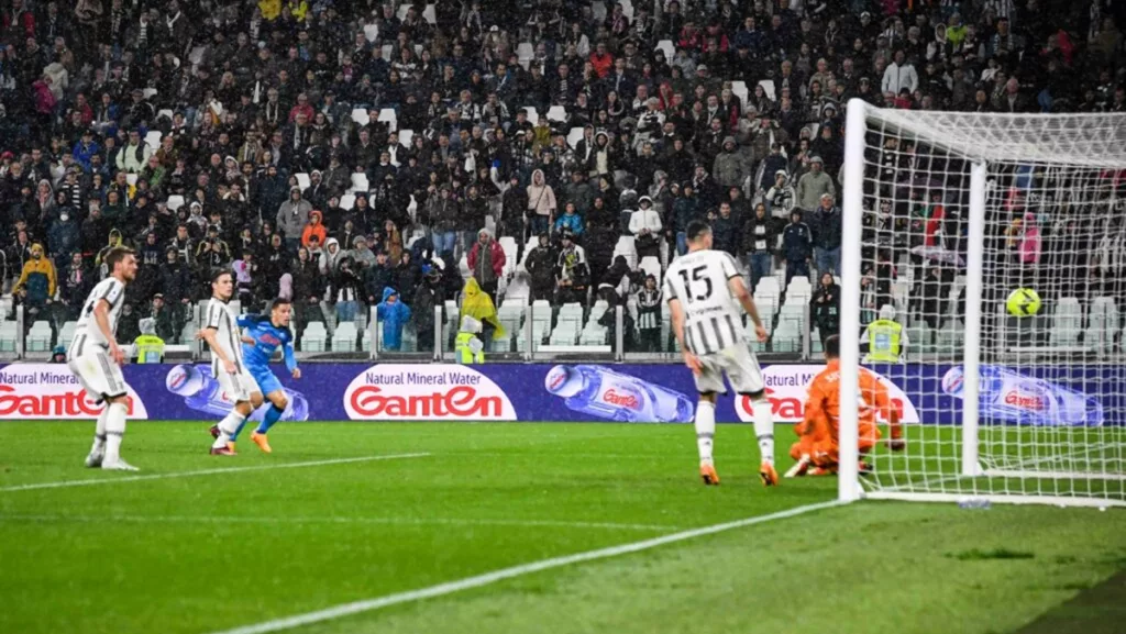 Serie A | Napoli a trecut şi de Juventus. Titlul, tot mai aproape