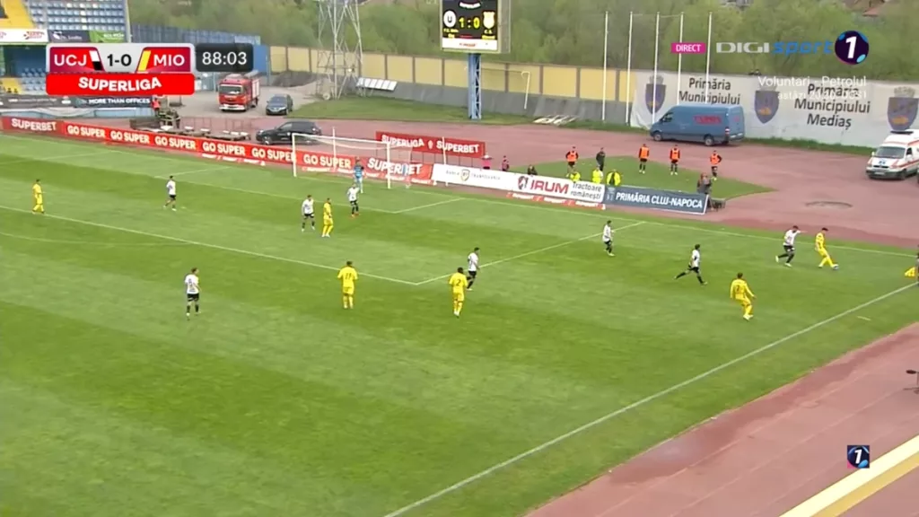 U Cluj – Mioveni 1-0 | Portarul Croitoru a îngropat „lanterna“
