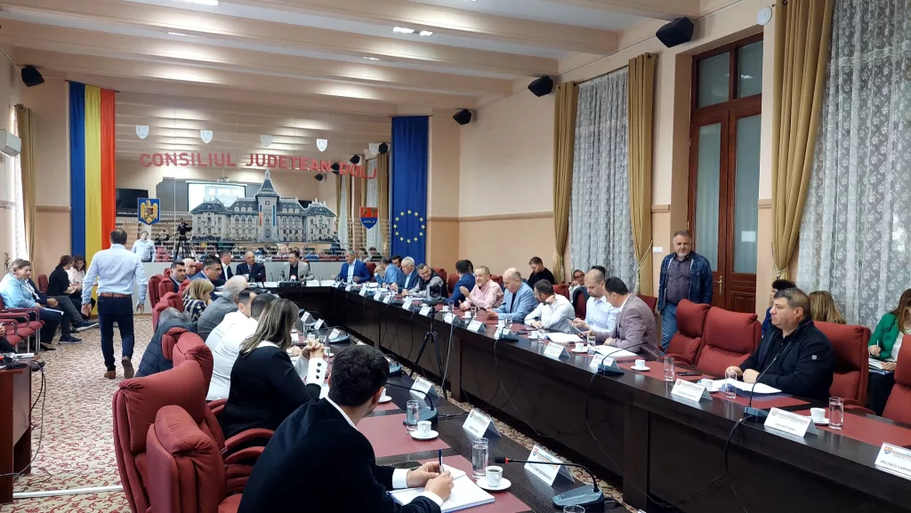 CJ Dolj, pomană de 100.000 de euro pentru Catedrala din Craioviţa