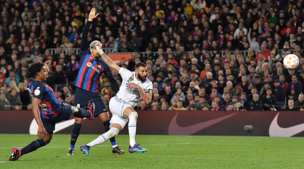 Real Madrid a umilit-o pe Barca pe „Camp Nou“ şi s-a calificat în finala Cupei Spaniei