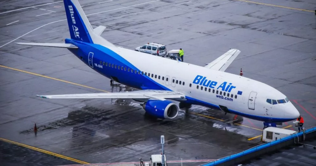 Comisia Europeană anchetează sprijinul acordat de guvern societăţii Blue Air