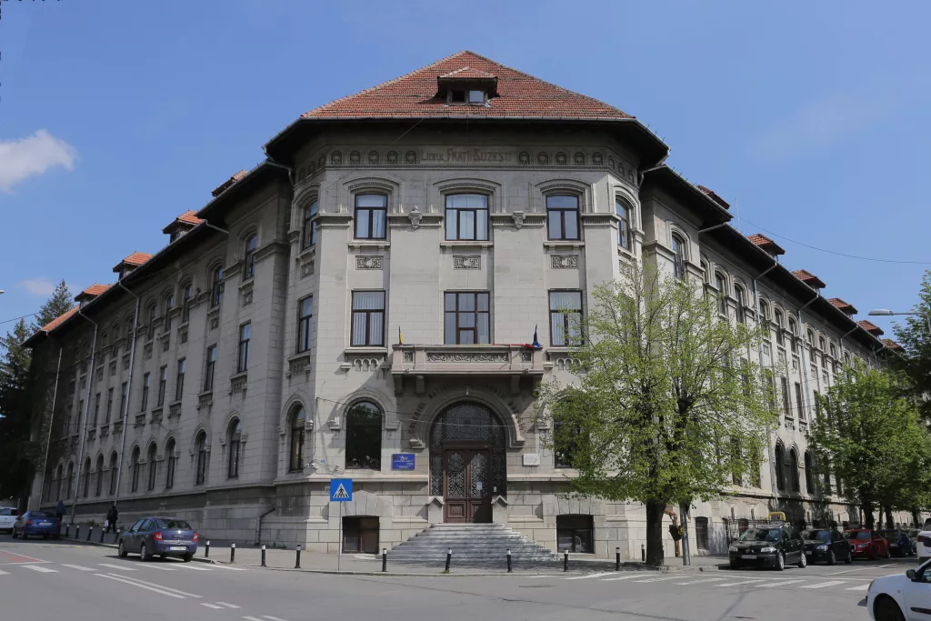 Ziua Porţilor Deschise la Colegiul Naţional „Fraţii Buzeşti” din Craiova