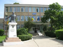 Liceul "Traian Vuia" din Craiova va avea clase cu profil aeronautic
