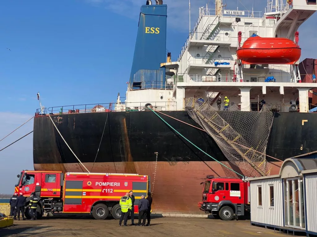 Explozie la bordul unei nave, în Șantierul Naval Midia