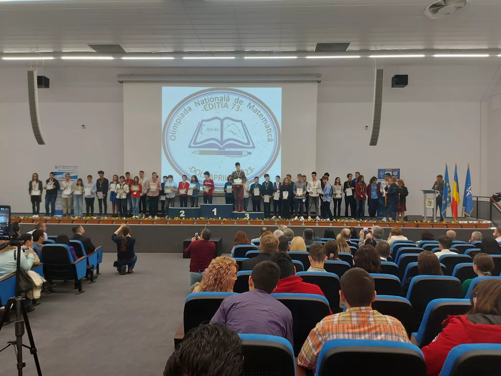 12 elevi din Dolj, medaliați la Olimpiada Națională de Matematică
