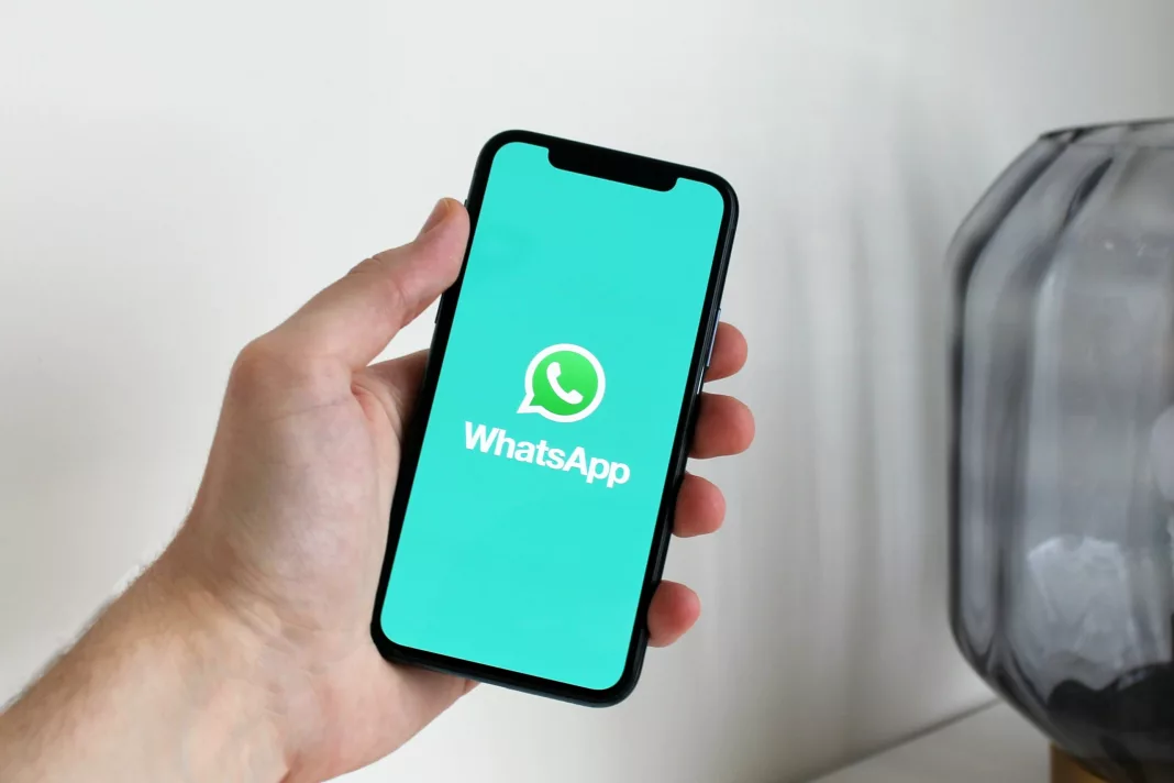 WhatsApp poate fi acum activat şi folosit pe mai multe telefoane