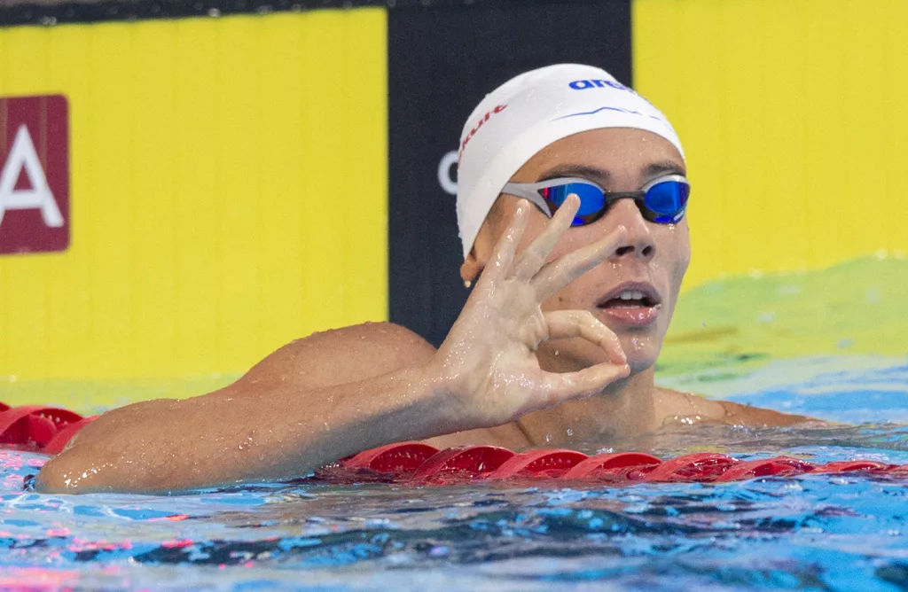 Atenție, a revenit David Popovici! A cucerit aurul în probele de 50 și 100 m de la CN