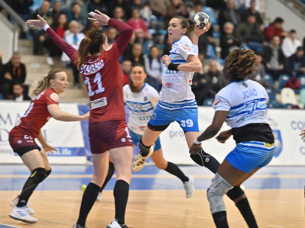 Arbitrii și experiența au făcut diferența! SCM Craiova a dat tot ce a putut cu Rapid