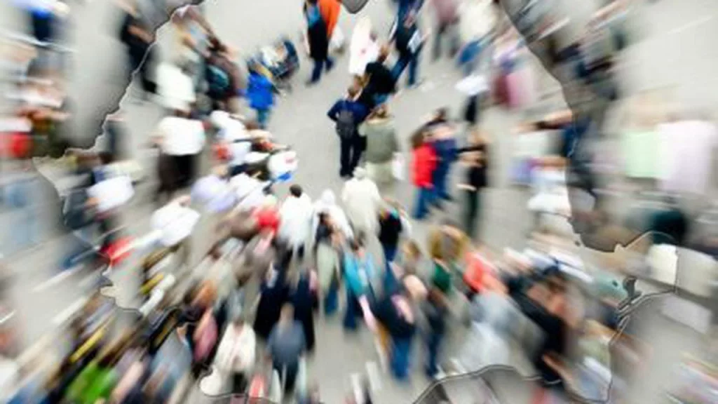 Populația României, în scădere și îmbătrânire accentuată