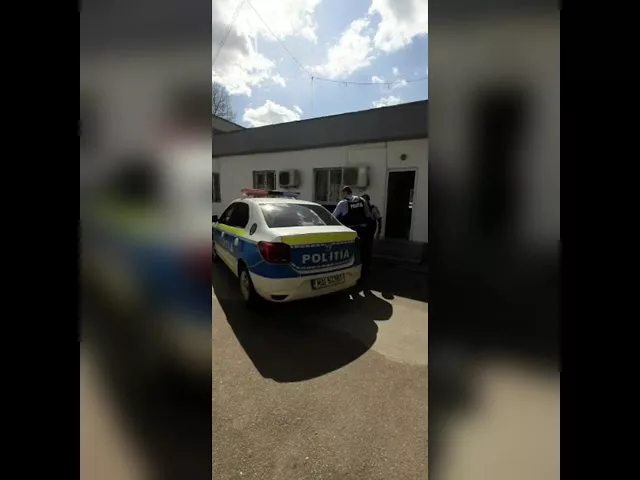 (VIDEO) Un doljean, reținut după ce a furat un autoturism