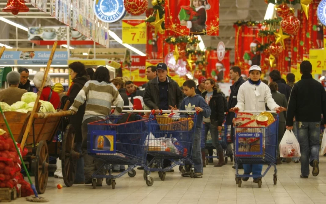 Românii, campioni la cumpărături în UE, în martie