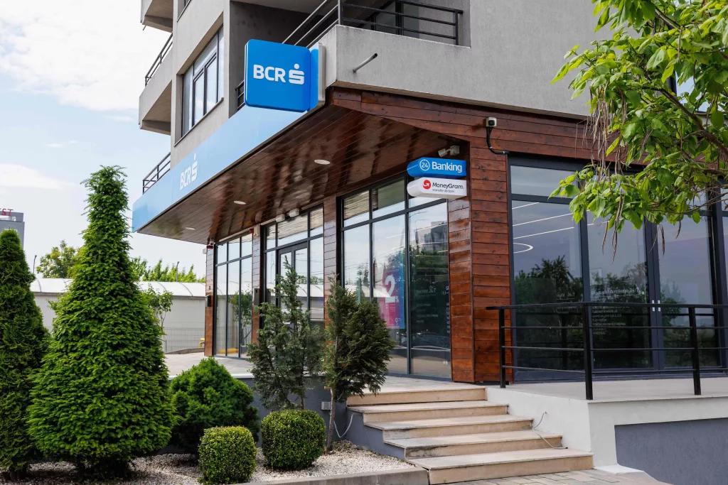 Banca Comercială Română deschide la Craiova prima unitate pe modelul centrelor de dialog financiar