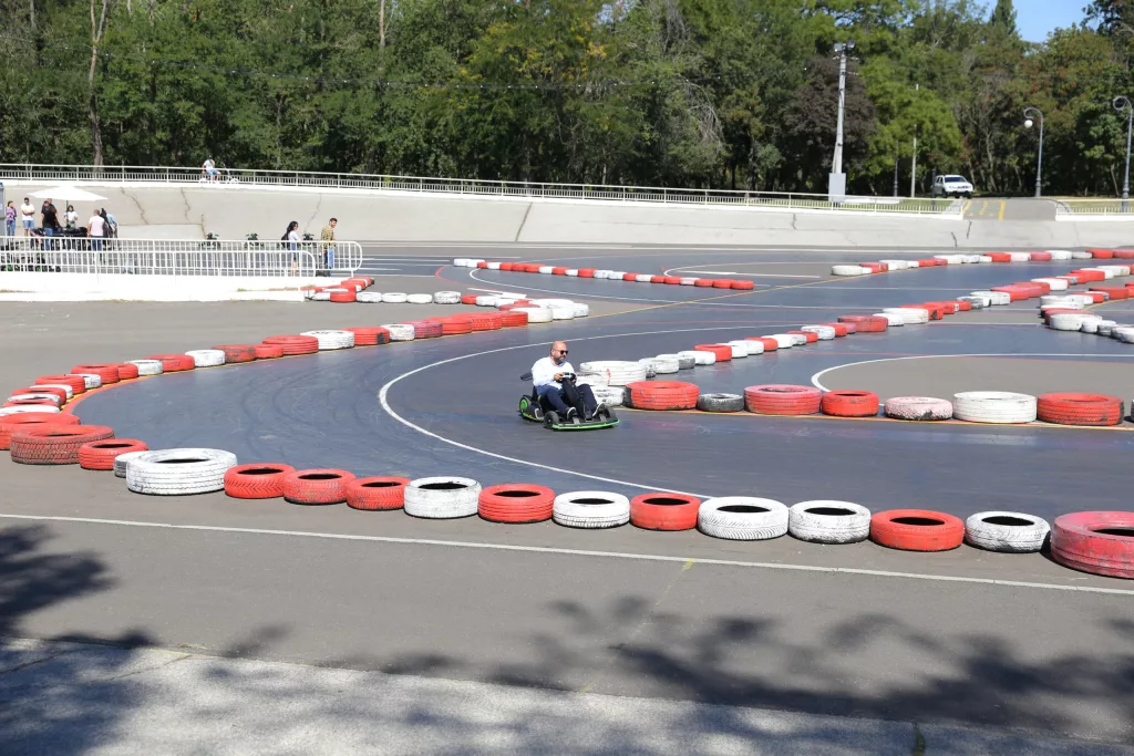 Au furat carturi electrice de pe velodromul din Craiova