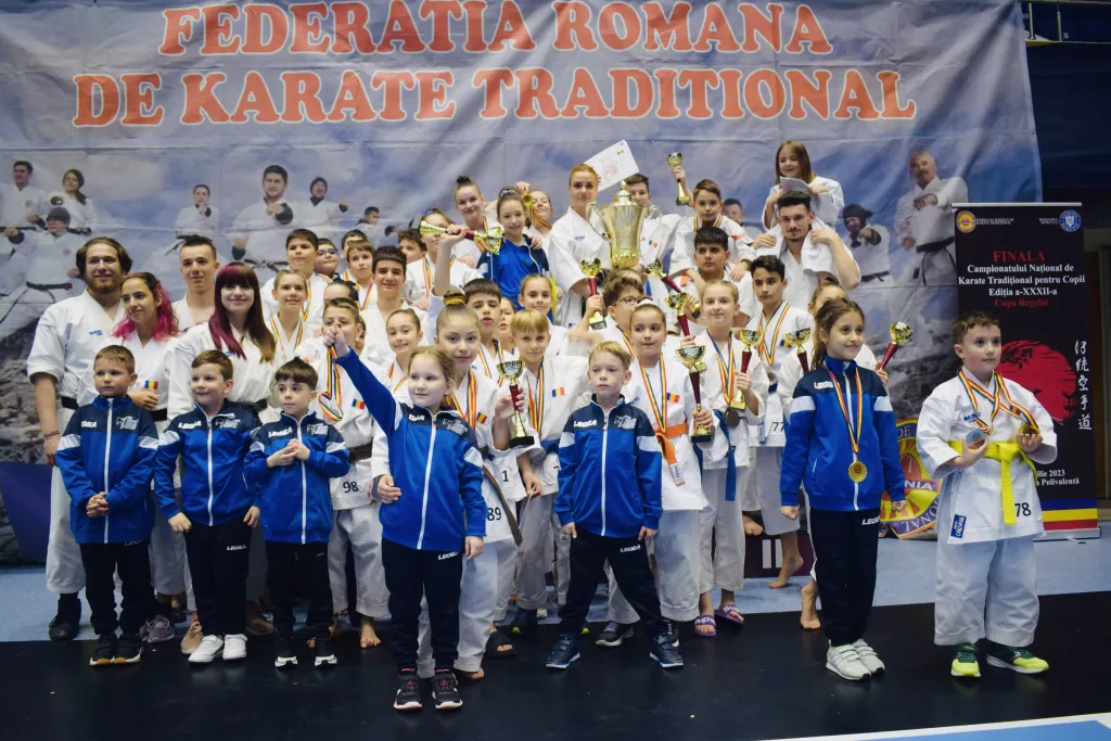 86 de medalii şi Cupa Regelui, marile reuşite ale clubului Centura Neagră Craiova