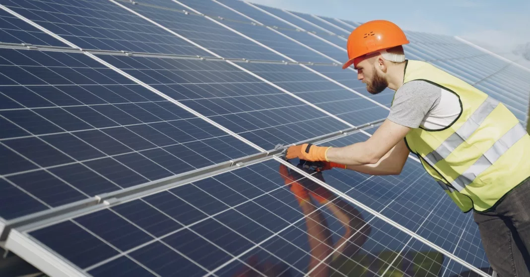 Fondurile programului „Casa Verde Fotovoltaice” alocate Regiunii Nord-Est, epuizate în 5 minute