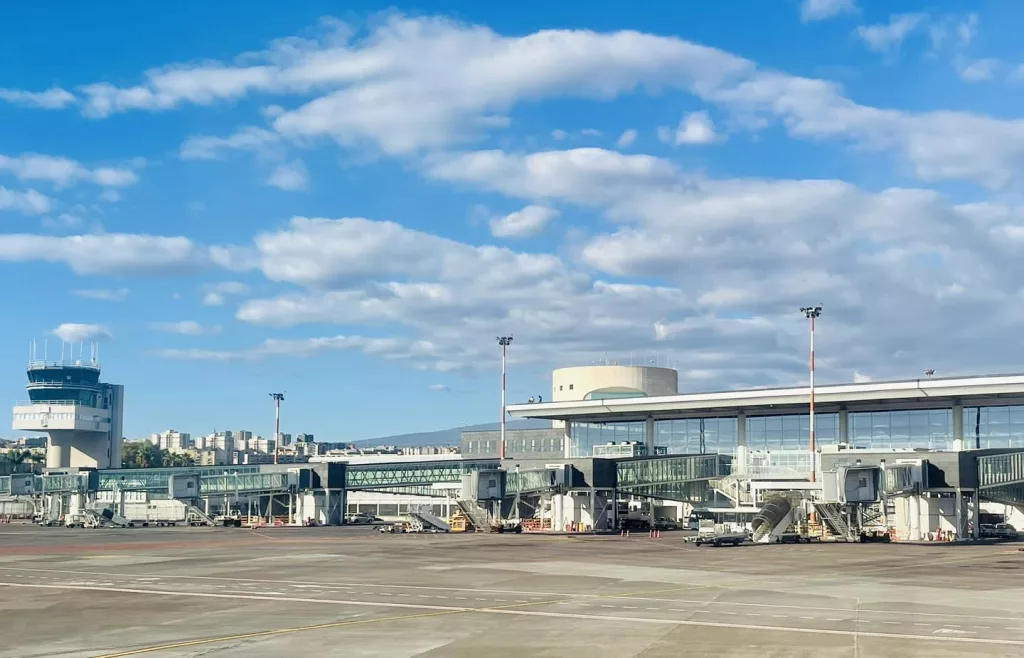 Aeroportul Catania din Sicilia, redeschis