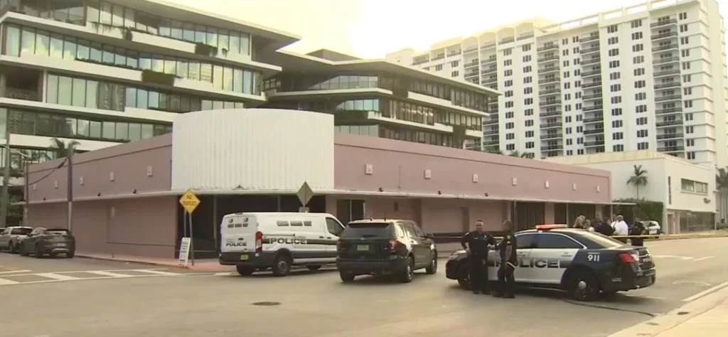 (VIDEO) Un mort și doi răniți după un atac armat într-un club din Miami