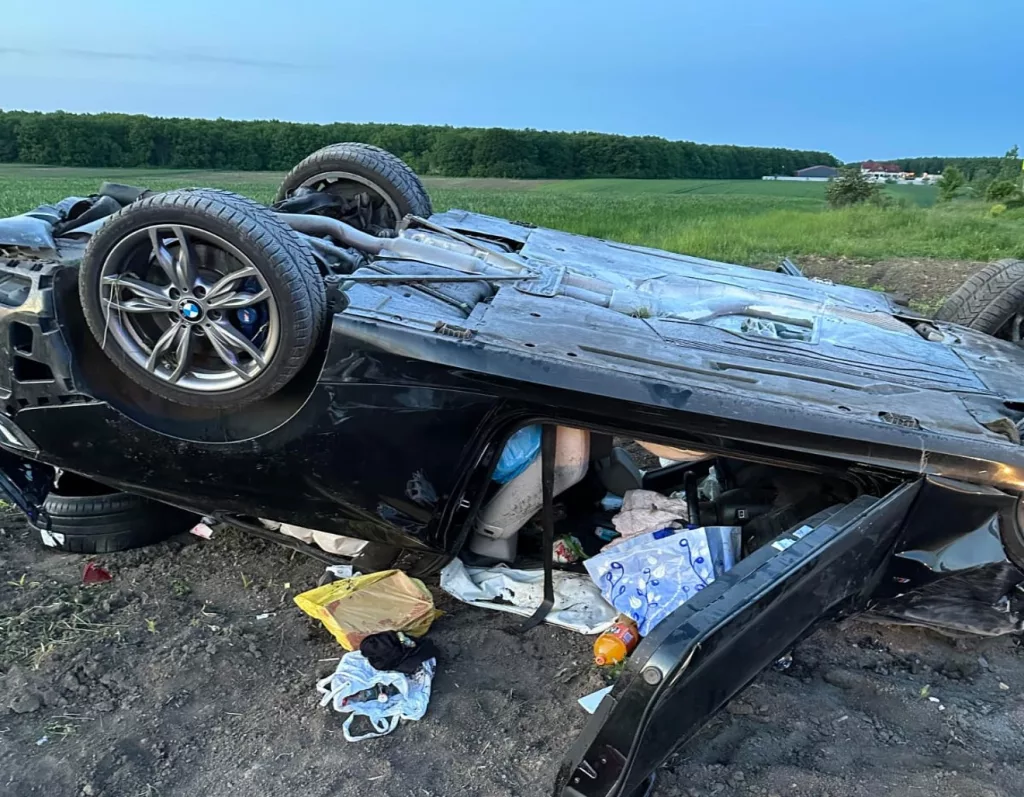 Şofer rănit într-un accident, salvat de un pompier care mergea la serviciu