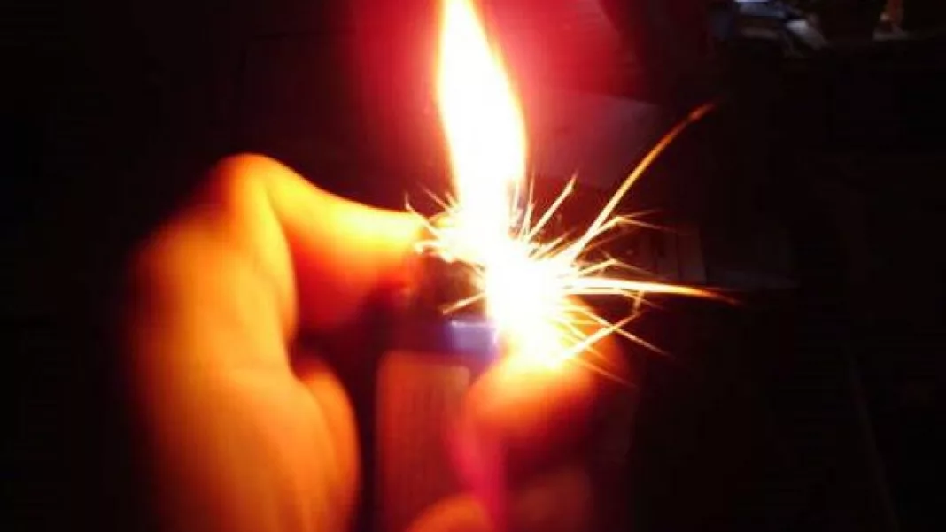 bricheta Un băiat de 18 ani a dat foc unui bar de ciudă că a pierdut banii la păcănele