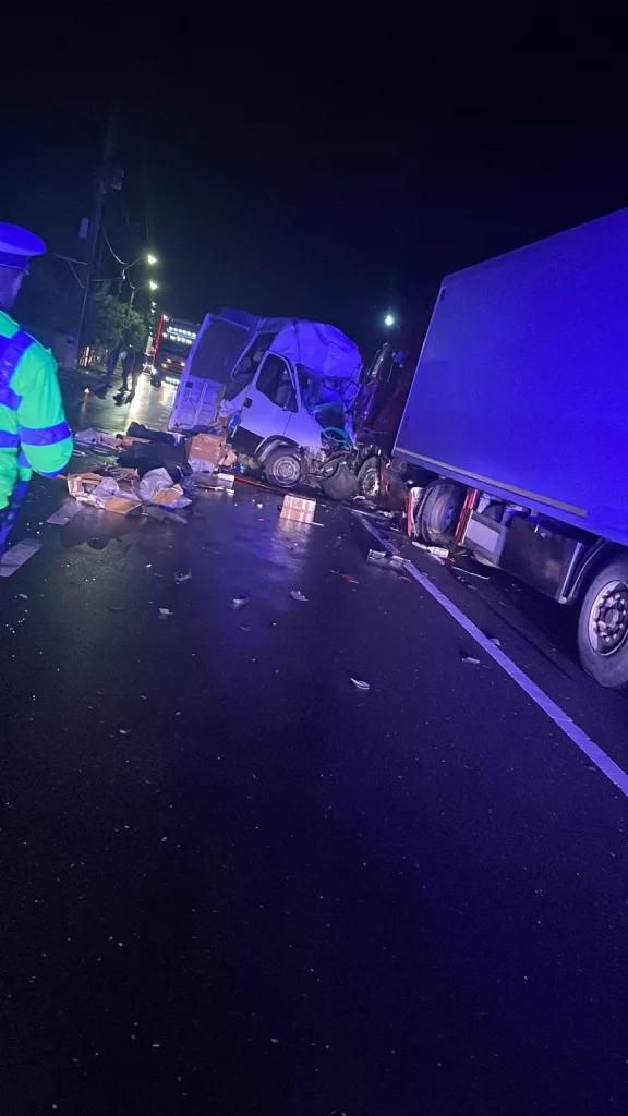 Un mort în urma unui accident grav pe DN2-E85