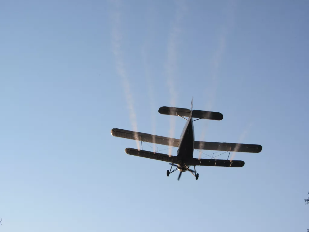 O nouă etapă de dezinsecție aeriană în Craiova