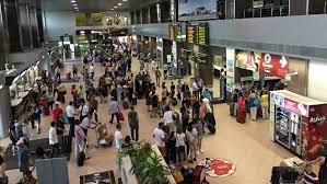 Aeroportul Henri Coandă, flux rapid pentru posesorii de paşapoarte biometrice
