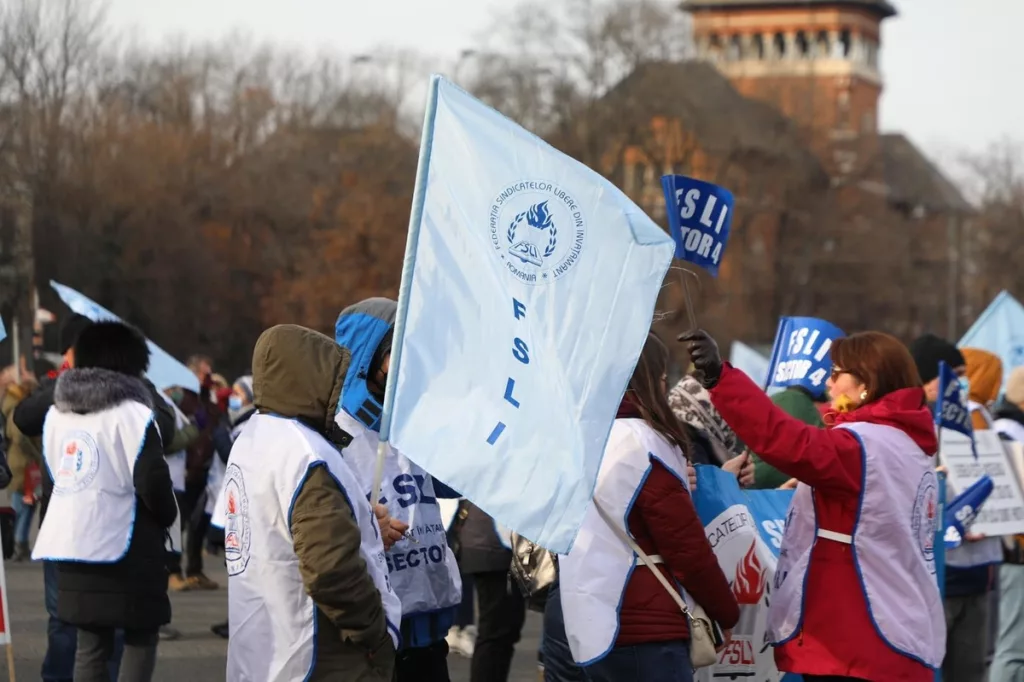 Federaţiile din educaţie anunţă marşuri de protest din ţară