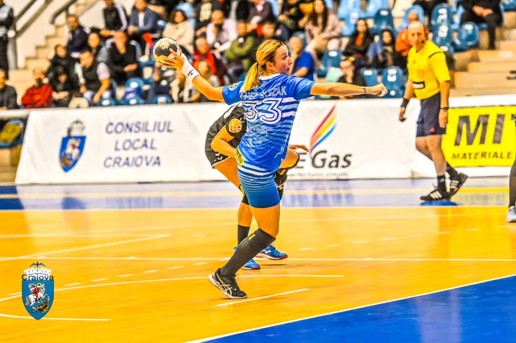 Handbal / SCMU Craiova a câştigat la Slatina şi oferă golgheterul sezonului în Liga Florilor