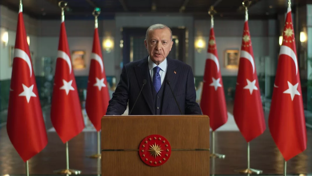 Recep Erdogan va fi preşedintele Turciei pentru următorii 5 ani