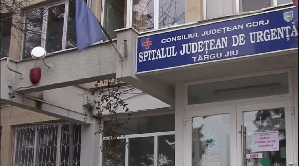 Bărbat de 78 de ani decedat în ambulanță, pe traseul dintre două unități medicale din Târgu Jiu