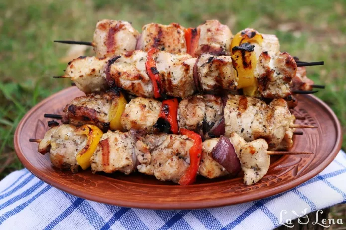 Frigărui a la grec Frigărui a la grec