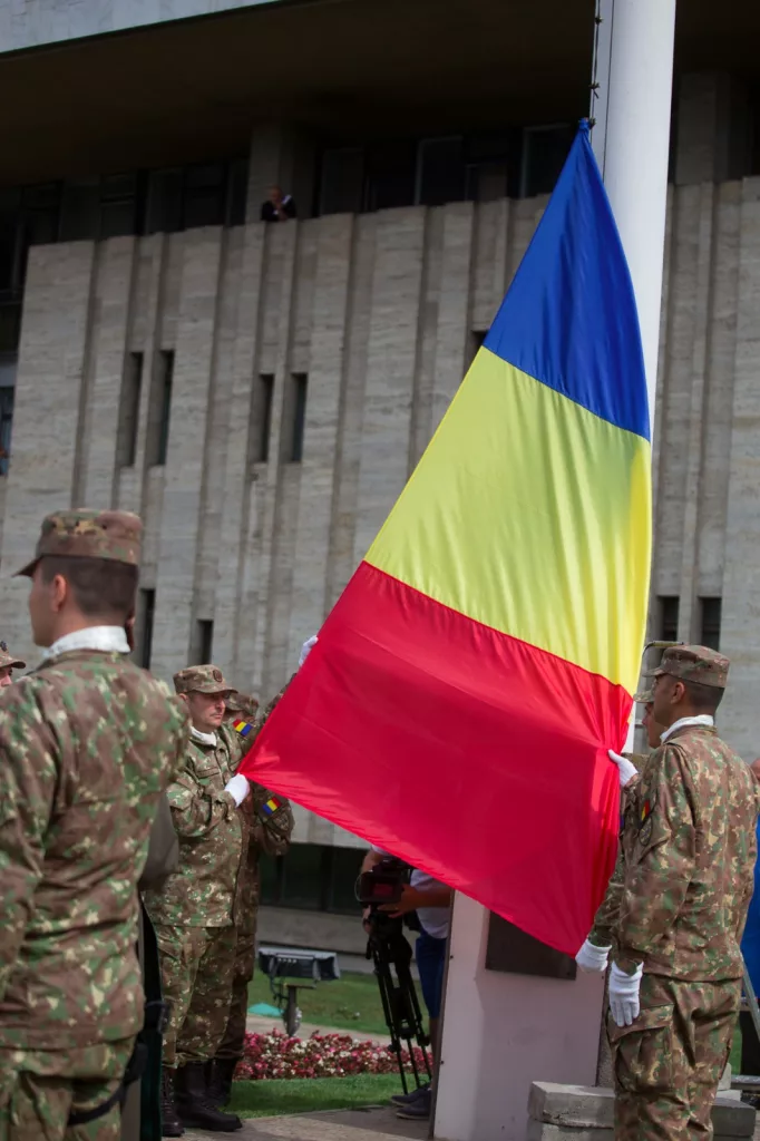 Craiova: Restricții de circulație pe mai multe sectoare de drum de Ziua Drapelului