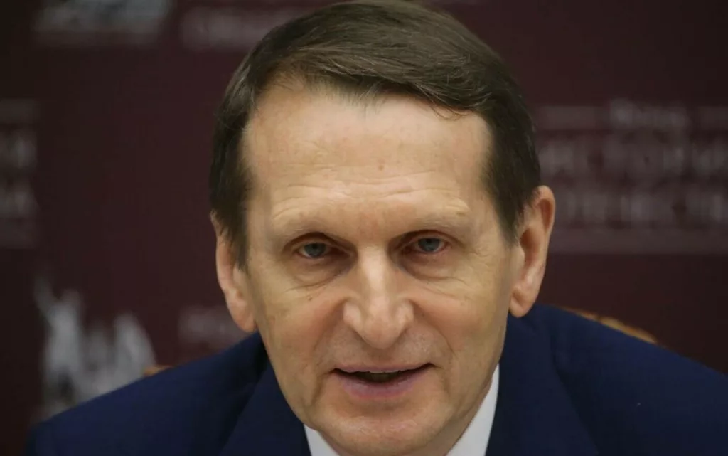 Rusia îndeamnă personalul ambasadelor ucrainene din lume să dezerteze la Moscova