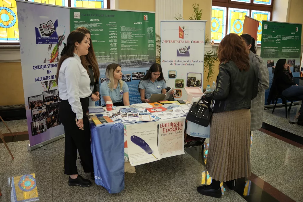 Au început înscrierile la Universitatea din Craiova. Care sunt principalele diferenţe din oferta educaţională, comparativ cu anul trecut