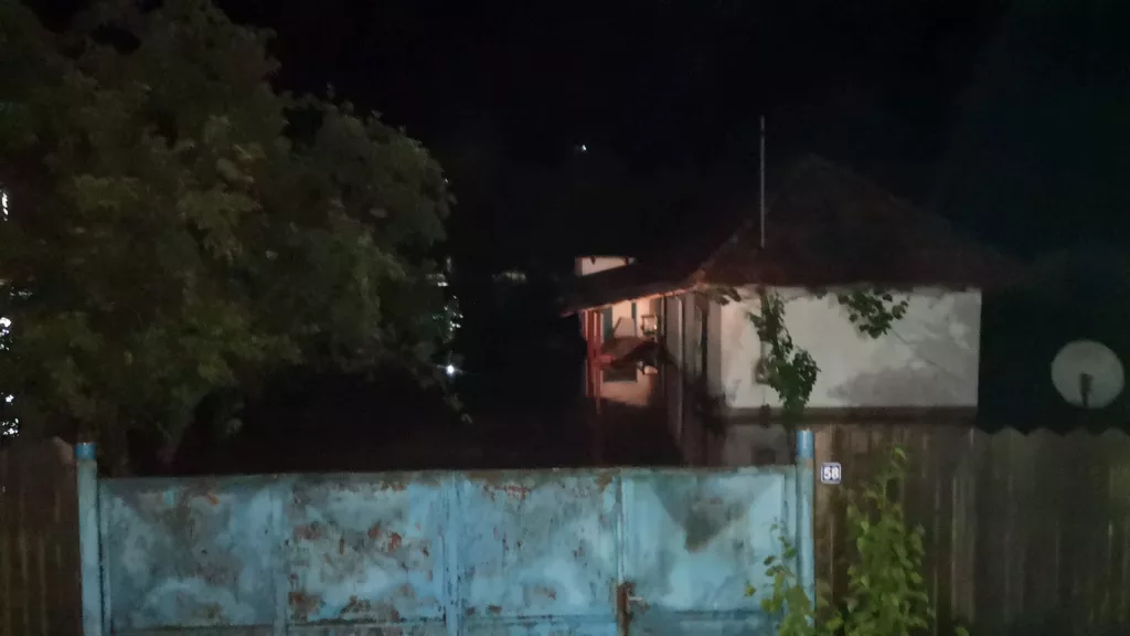 (VIDEO) Inundaţii în localităţi doljene. Localnici, evacuaţi