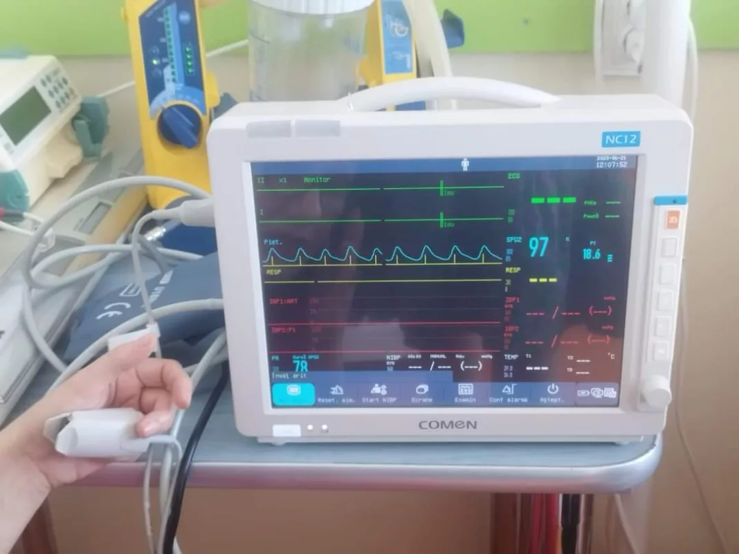 5 monitoare noi pentru funcții vitale, în dotarea secției Pediatrie din Spitalul Județean Târgu Jiu