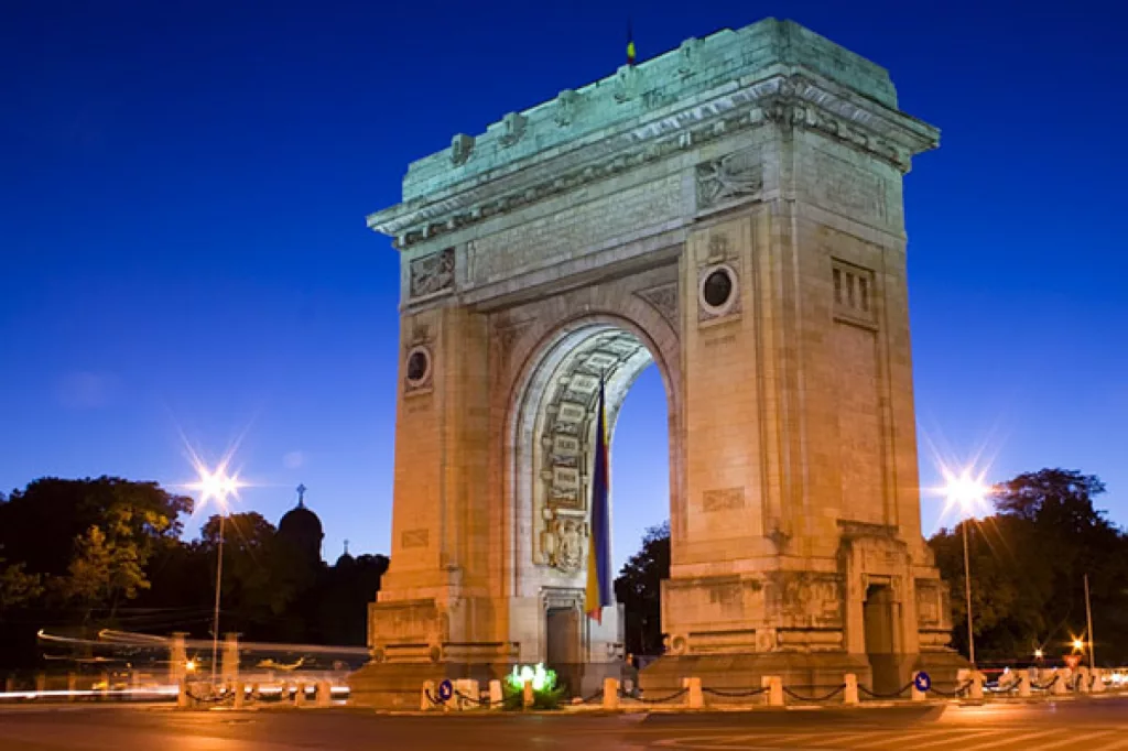 Arcul de Triumf se redeschide pentru vizitatori