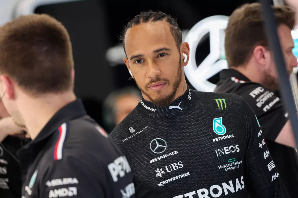 Lewis Hamilton, pregătit să semneze din nou cu Mercedes. Toto Wolff a confirmat