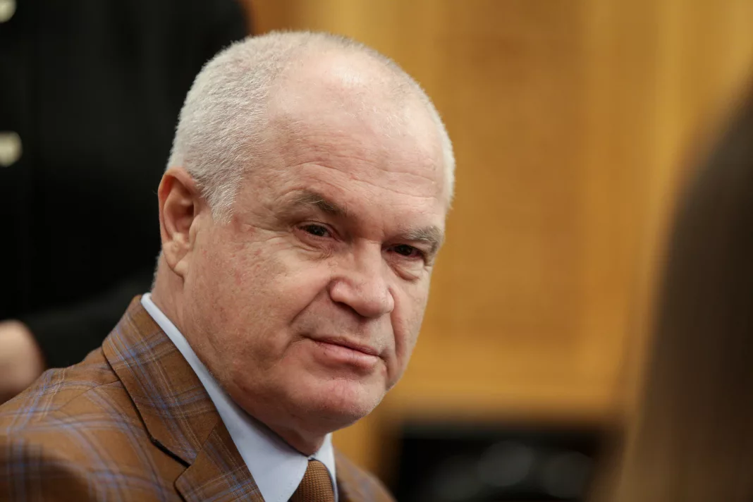 Fostul deputat PSD Eugen Nicolicea, cu o pensie specială de 10.950 de lei, revoltat din cauza eliminării pensiilor parlamentarilor