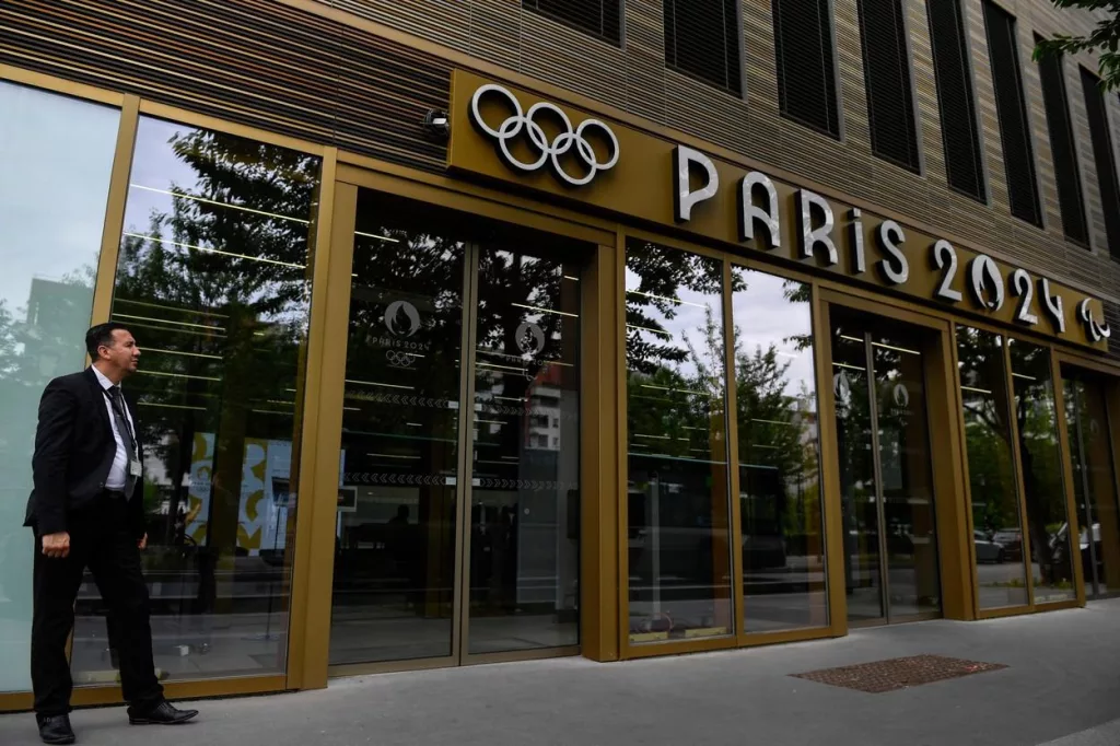 Percheziţii la sediul Comitetului de organizare a JO 2024