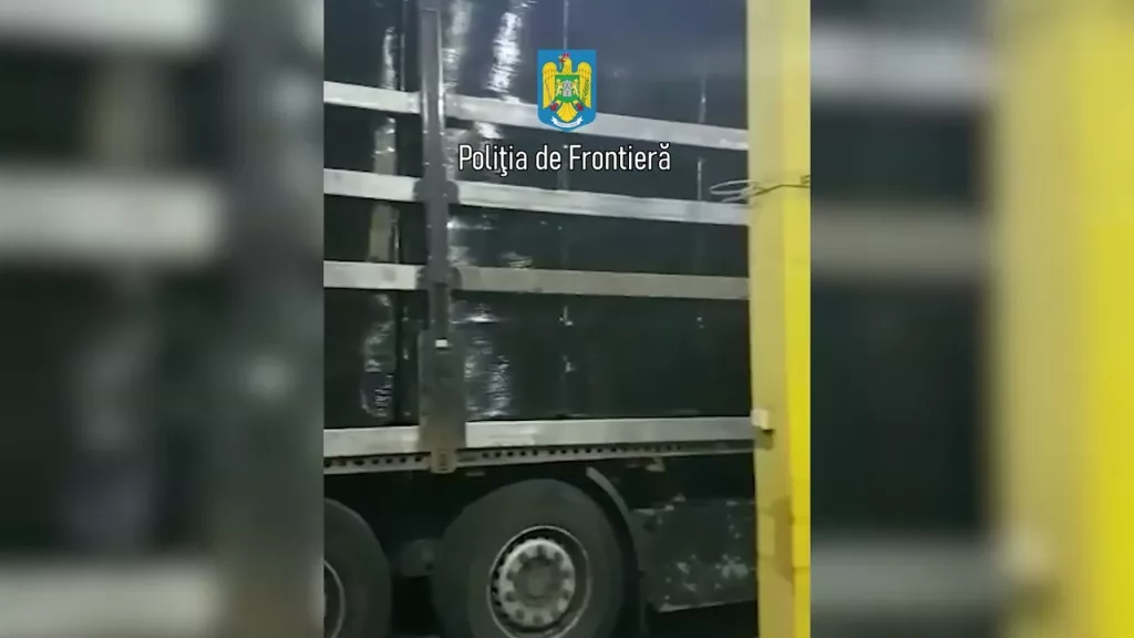 (VIDEO) Țigări de peste 2,2 milioane de euro descoperite la frontieră